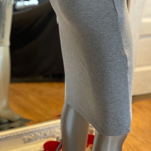 Pre-loved tank top style dress - Picture 4 of 6